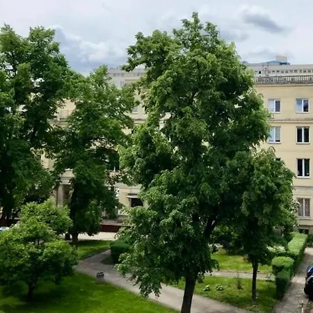 Nowy Swiat 61 With Parking Apartment